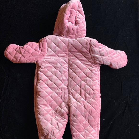 Weatherproof snowsuit - Picture 8 of 8